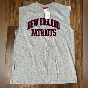 New England Patriots Sleeveless Shirt, L